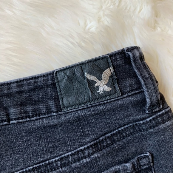 American Eagle Black Hi Rise Shortie Shorts Size 2 - Picture 10 of 10